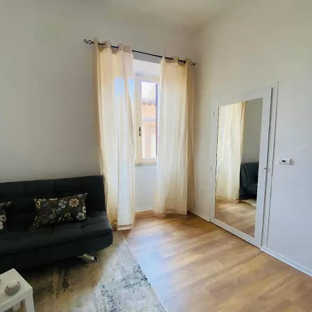 A Casa Lucia Apartment *